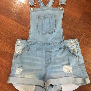 I’m selling short overalls
